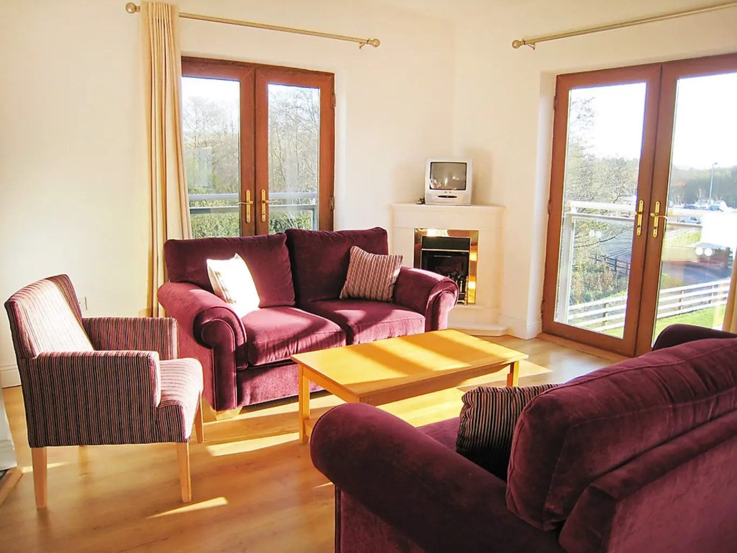 Lakeside Holiday Homes