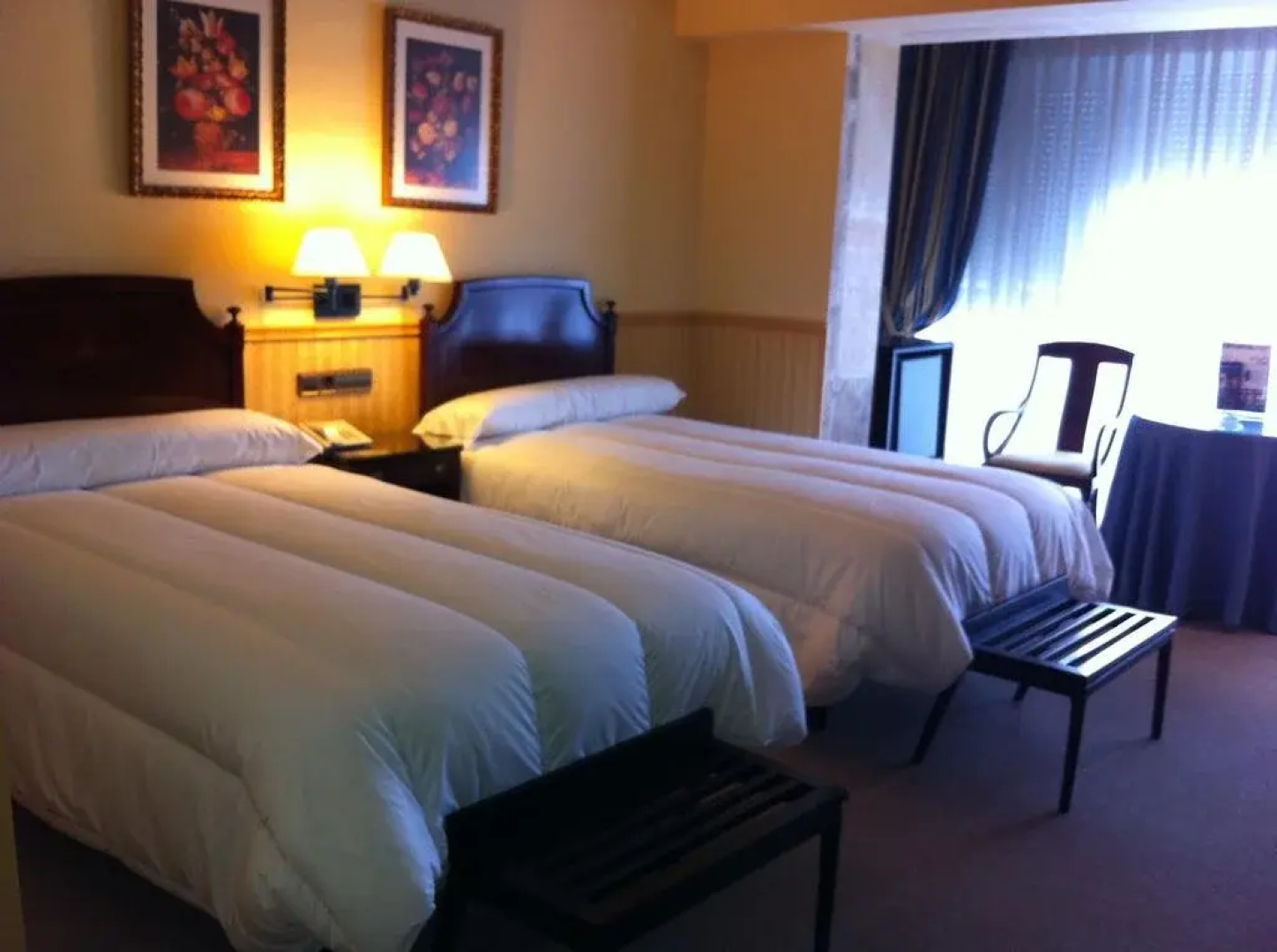 Lur Gorri Hotel