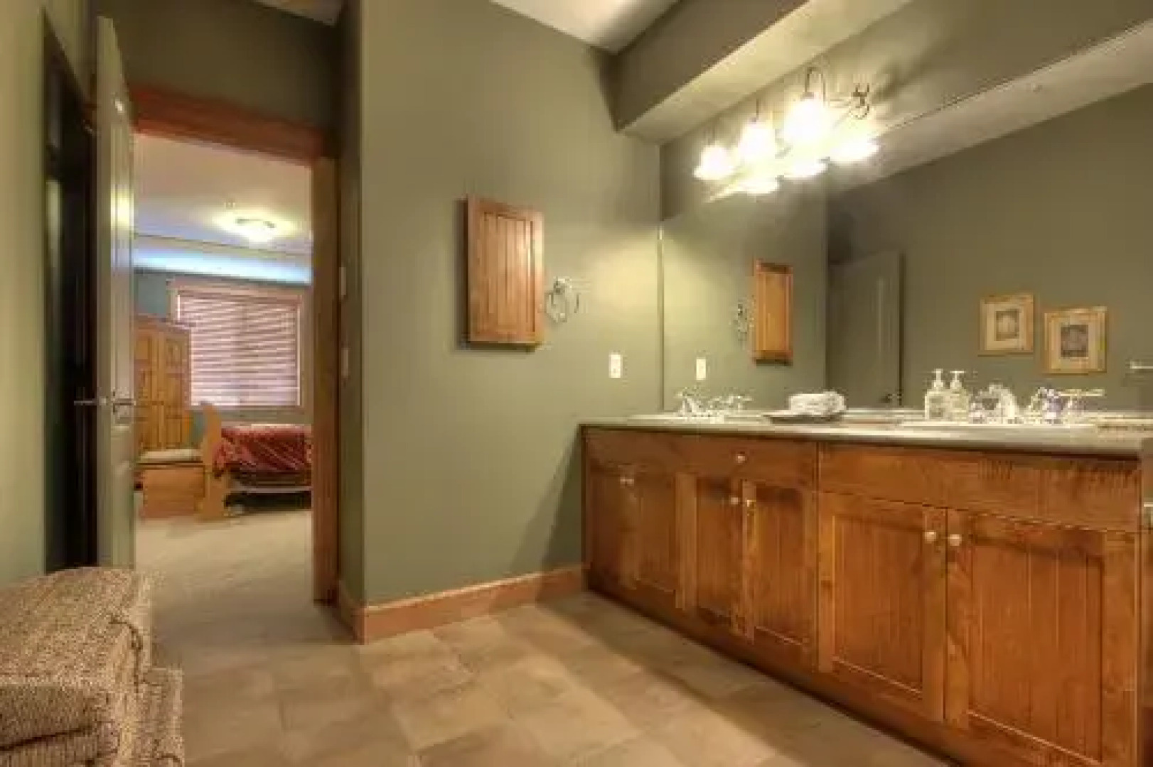 Treetops Ski Luxury Townhouse