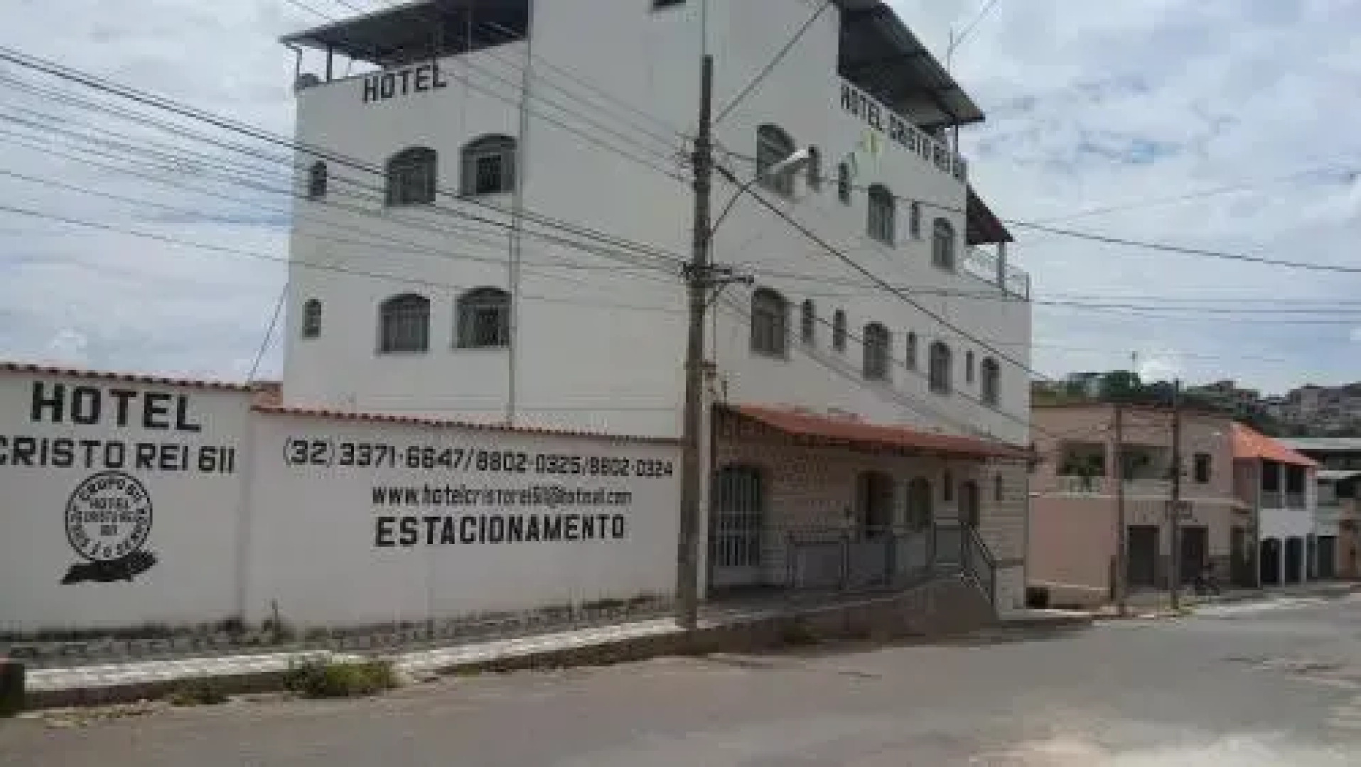 Hotel Cristo Rei 611