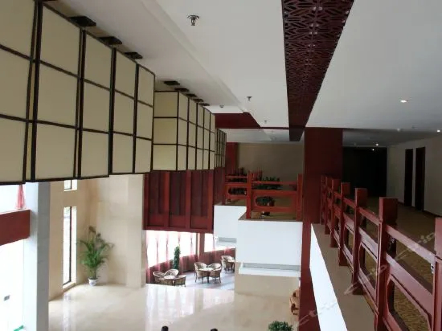 Jishou Heyi Hotel