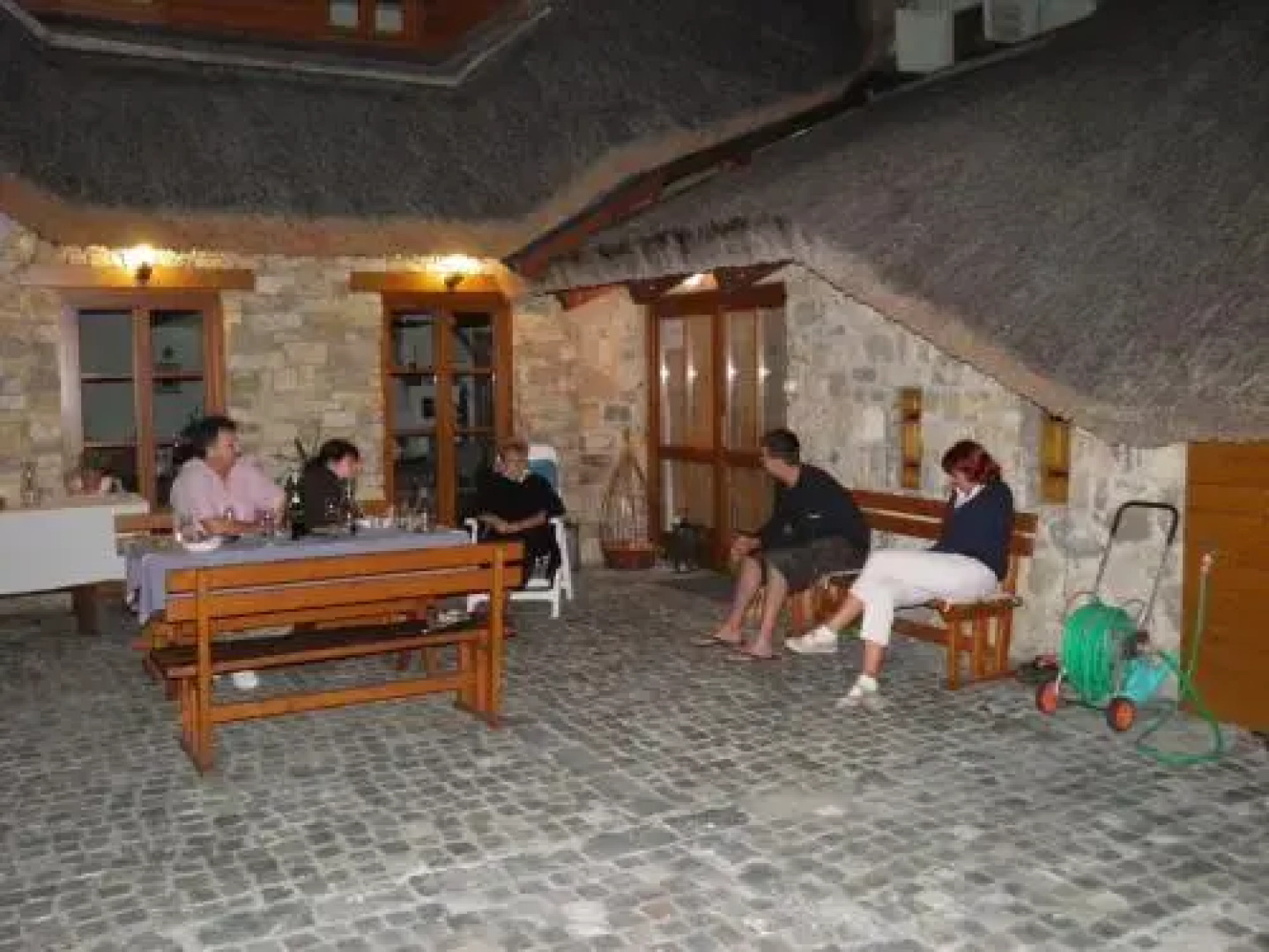 Juhfark Fogadó és Borház