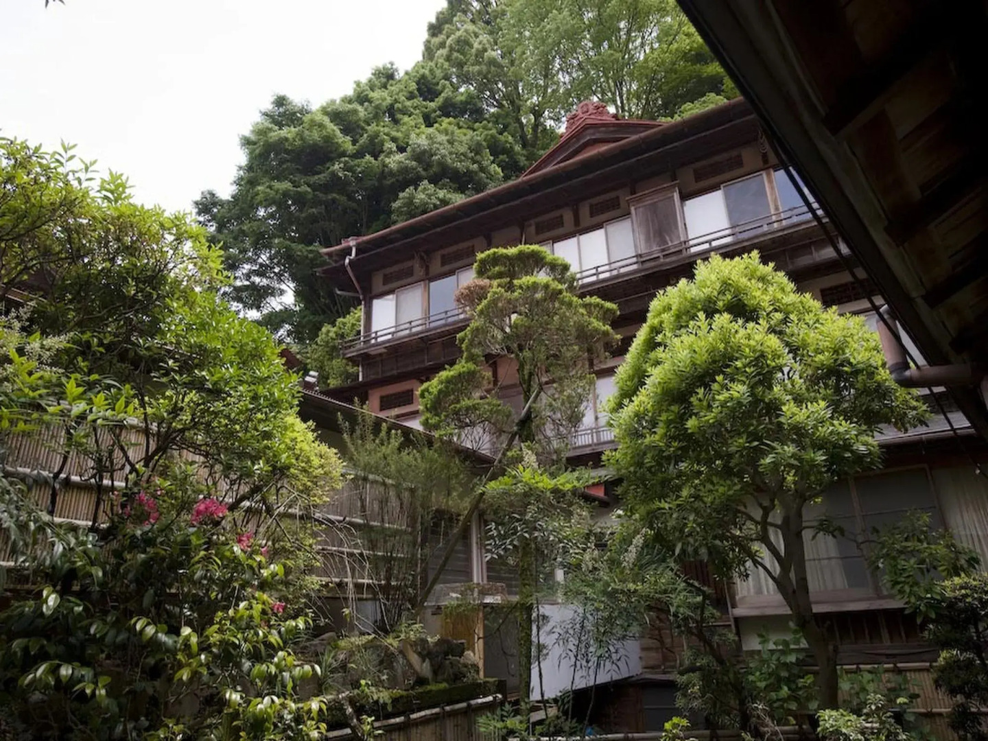 Gensen Uenoya Hot Spring Ryokan