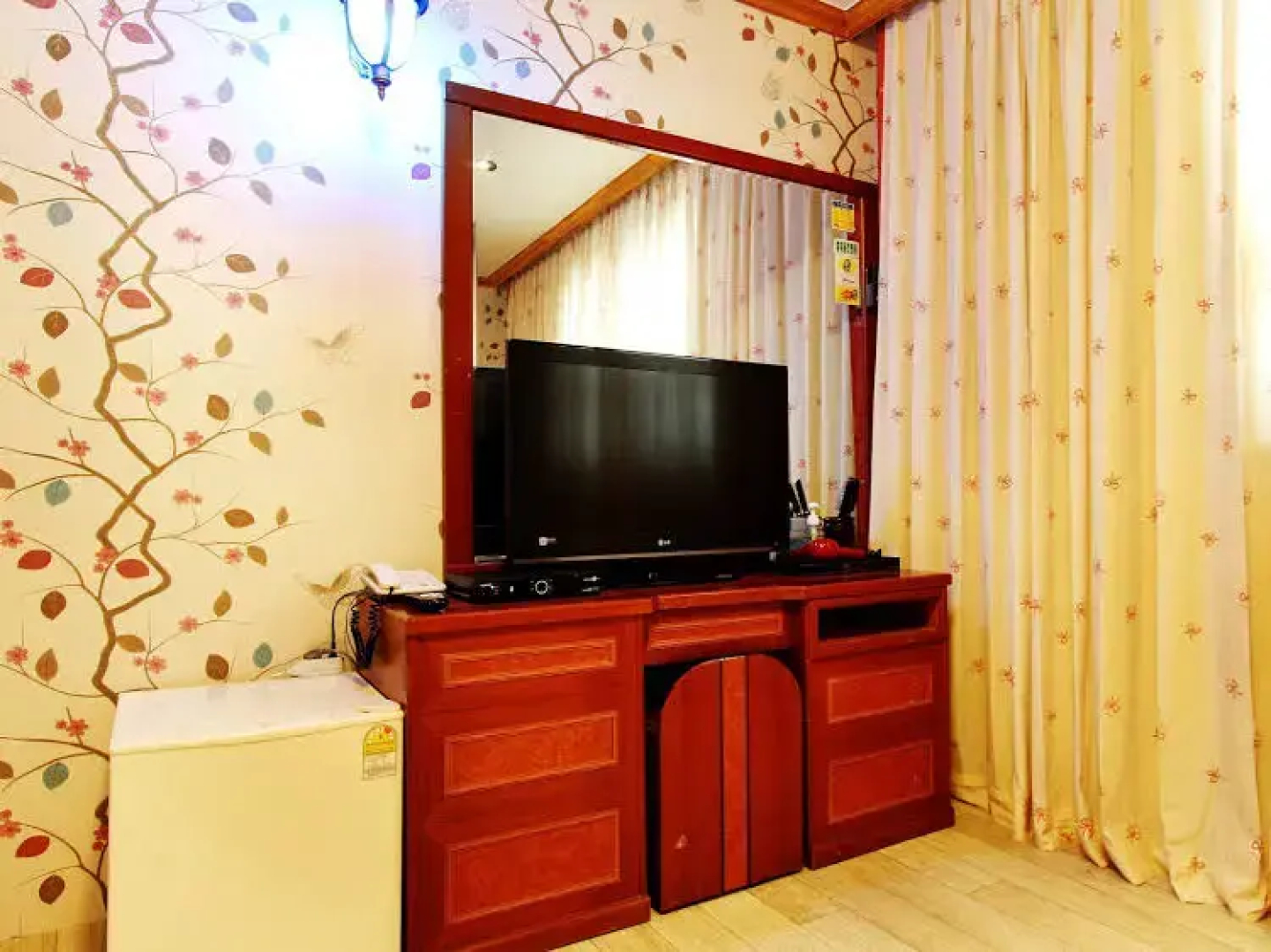 Hotel TopsVille