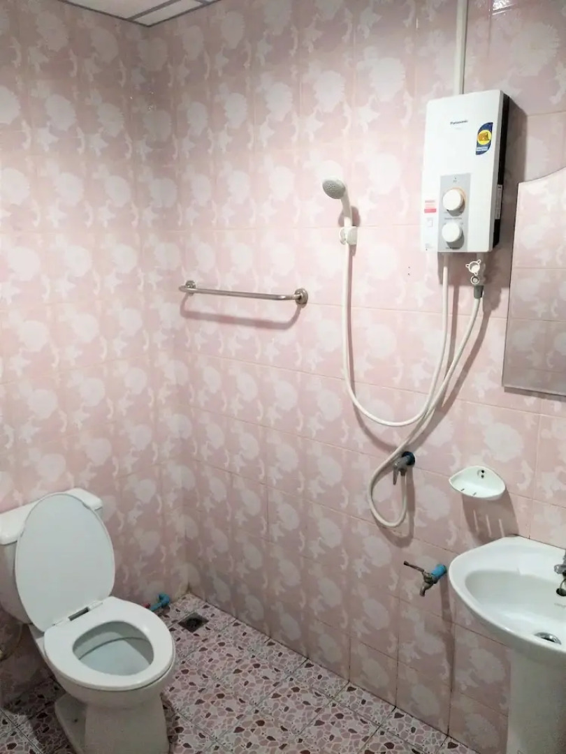 Kularb Service Mansion