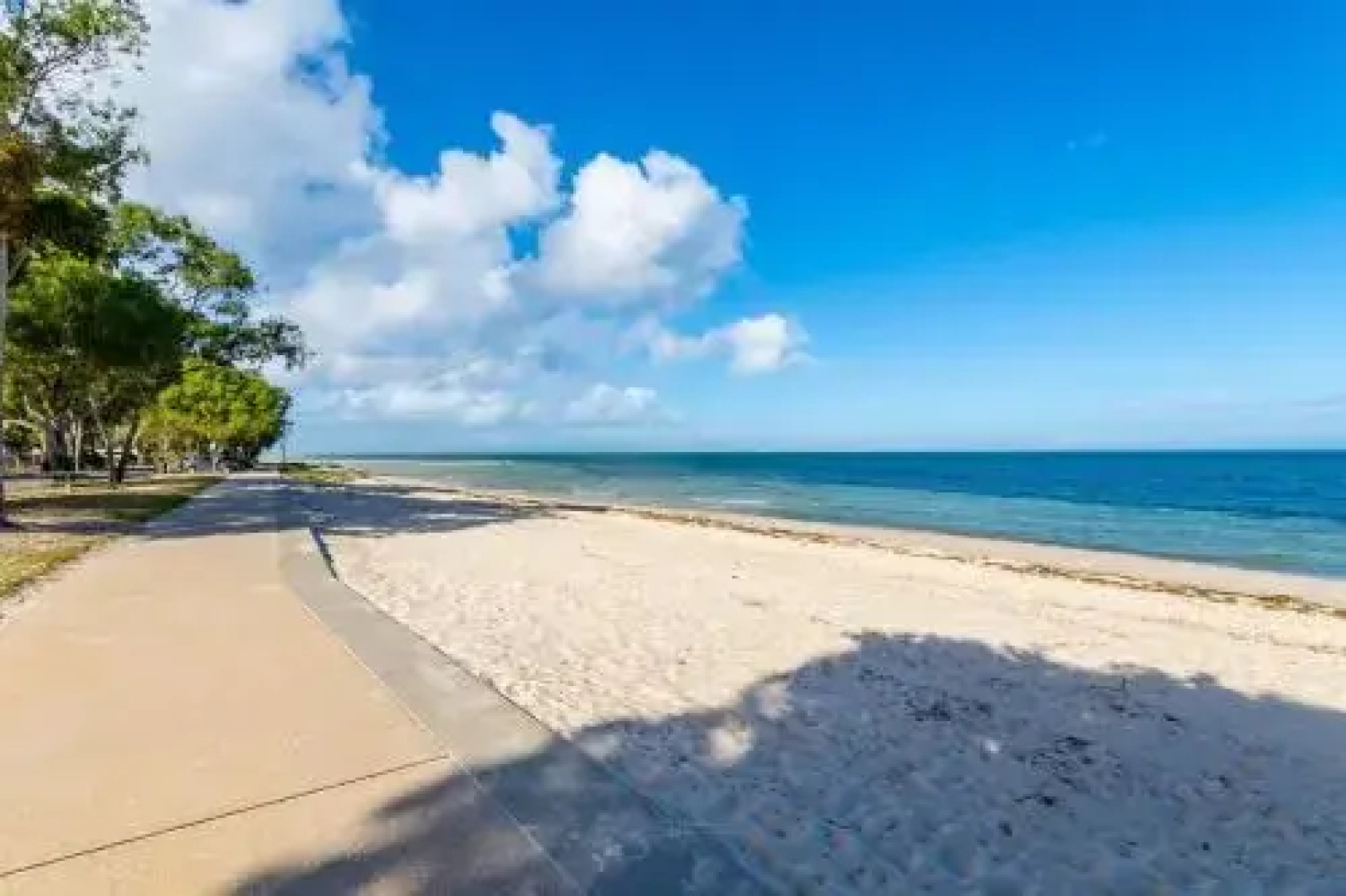 Waterfront views from private rooftop balcony - Bayview South Esp, Bongaree