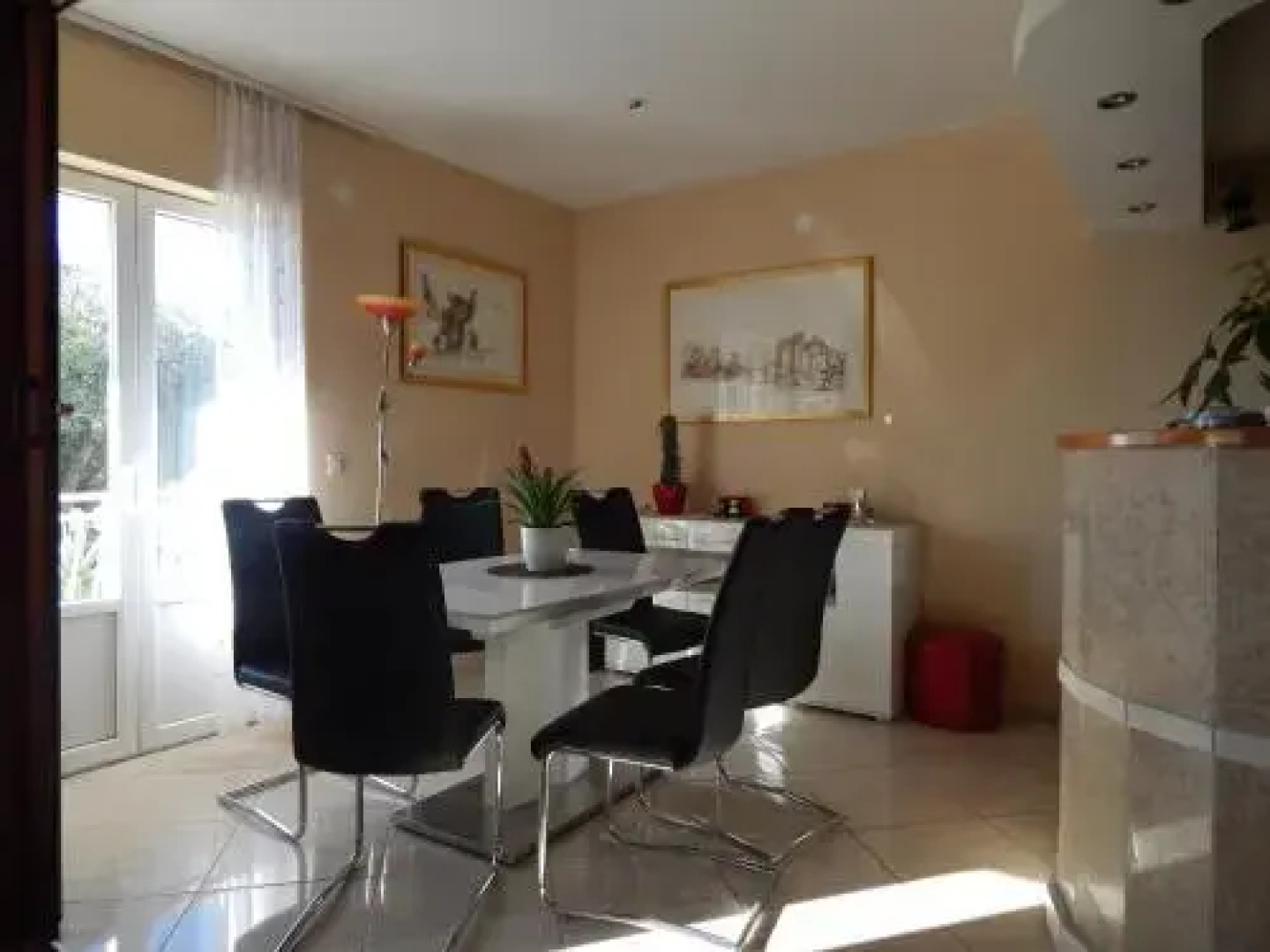 Apartments Lončar