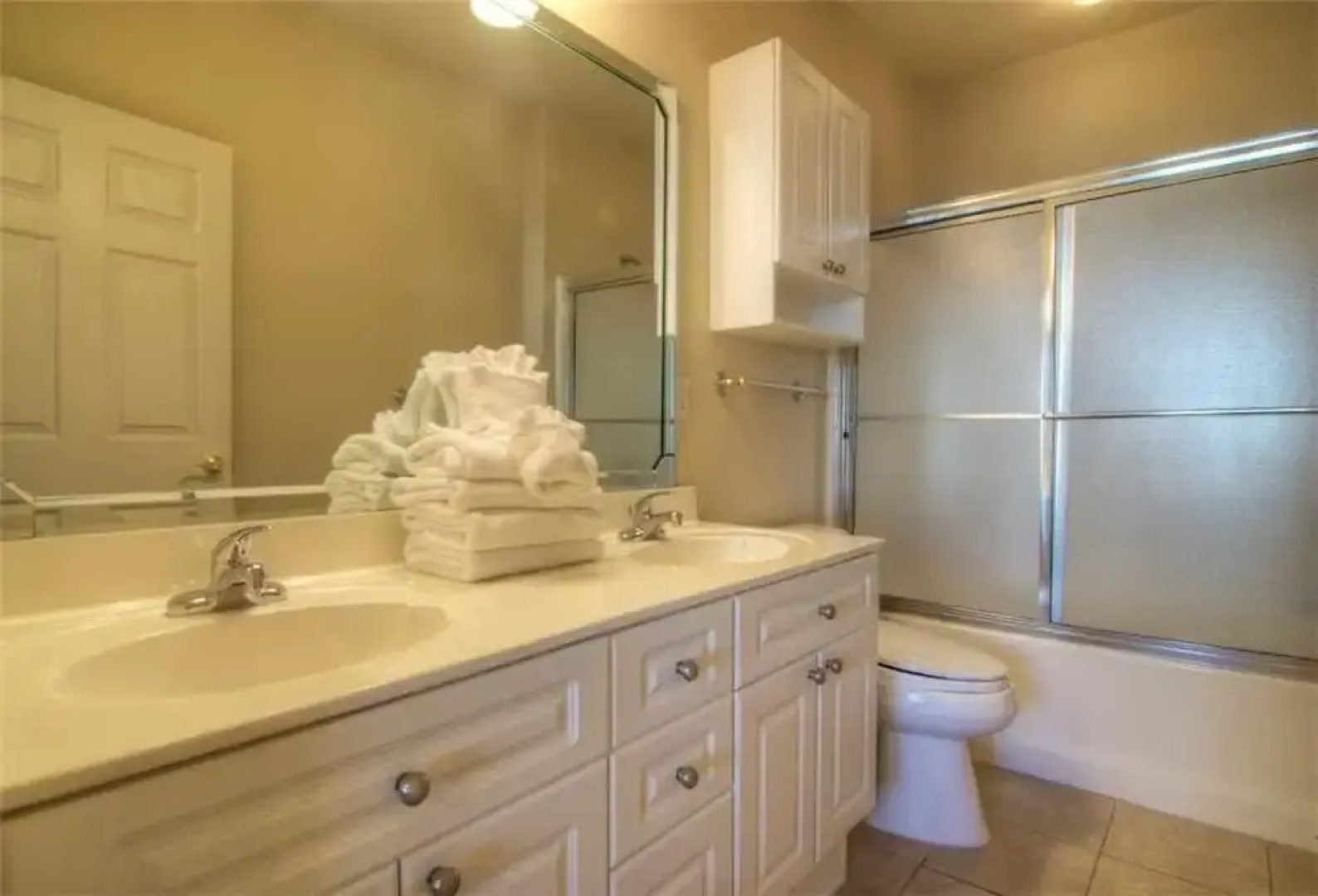 4809 Luster Leaf Circle Magnolia Pointe 202 2br 2ba 2 Bedroom Condo by RedAwning