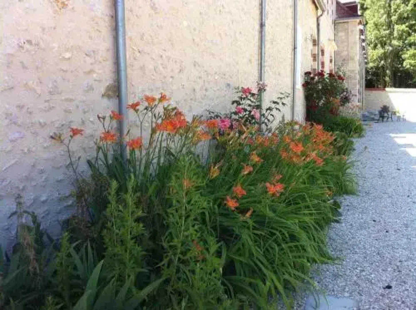 Manoir De Montflambert