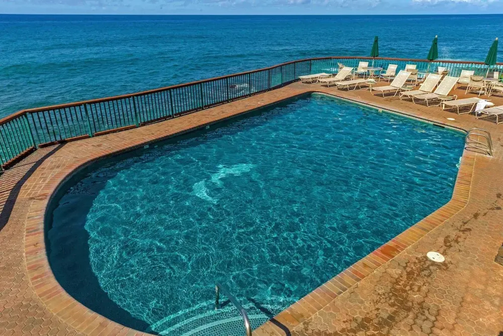 Poipu Shores B201