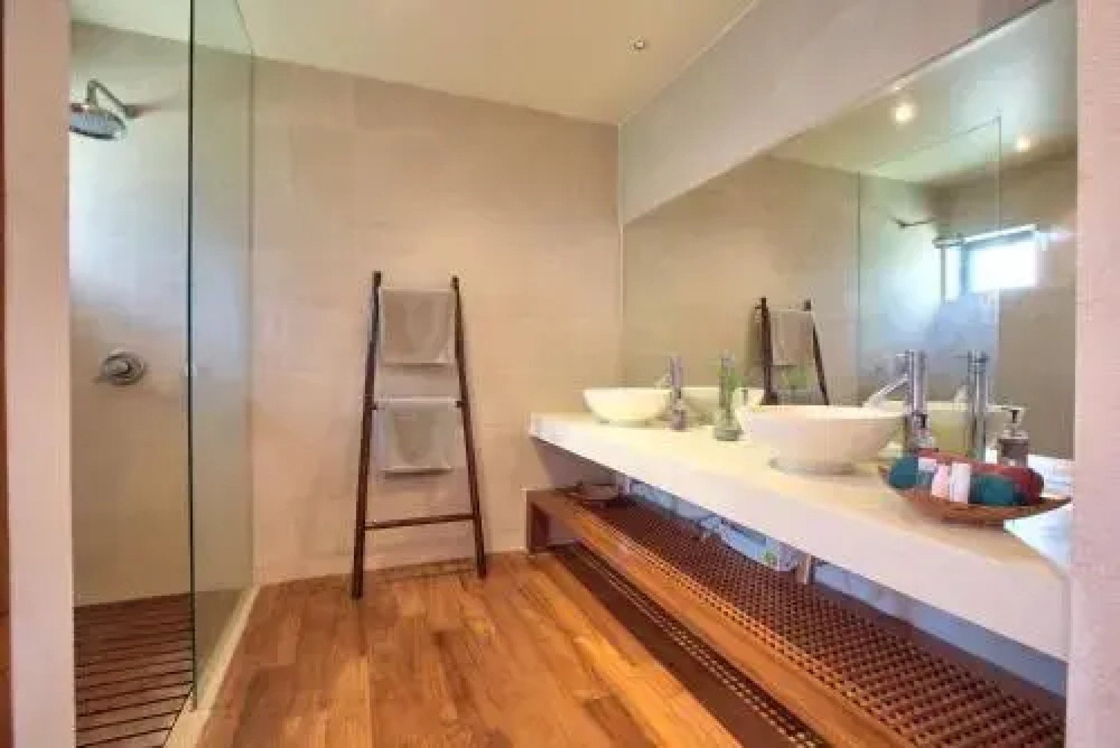 Baan Faa Sai Villa