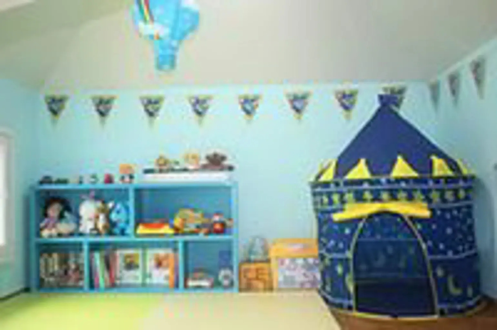 Yangyang Blue Ara Pension