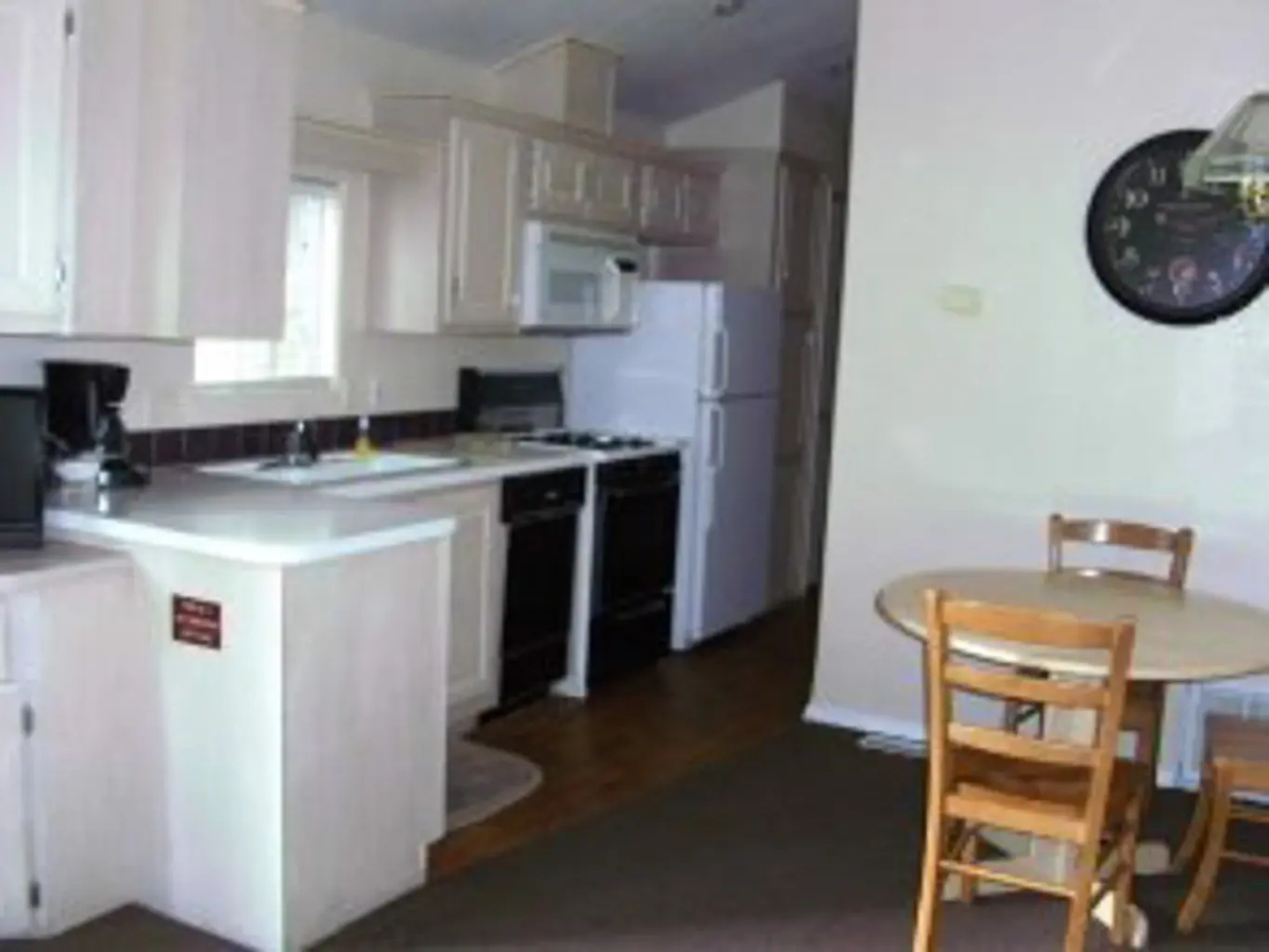 Bend-Sunriver Camping Resort Cottage 2