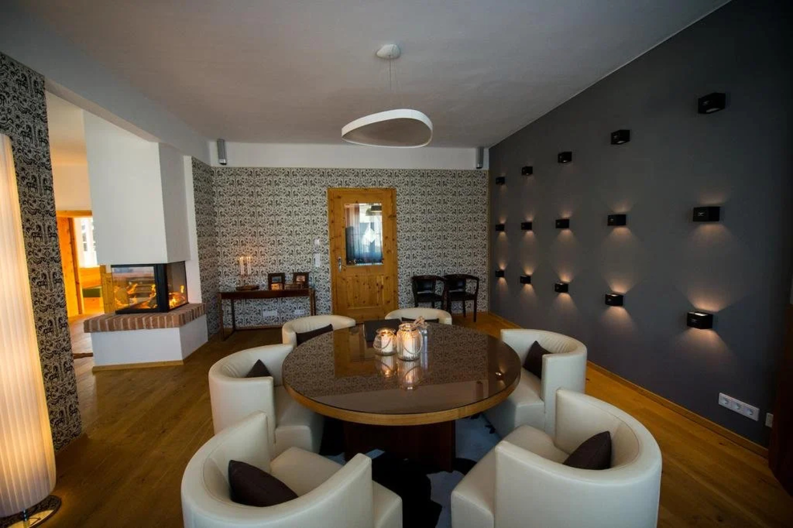 Bentley Motors Lodge