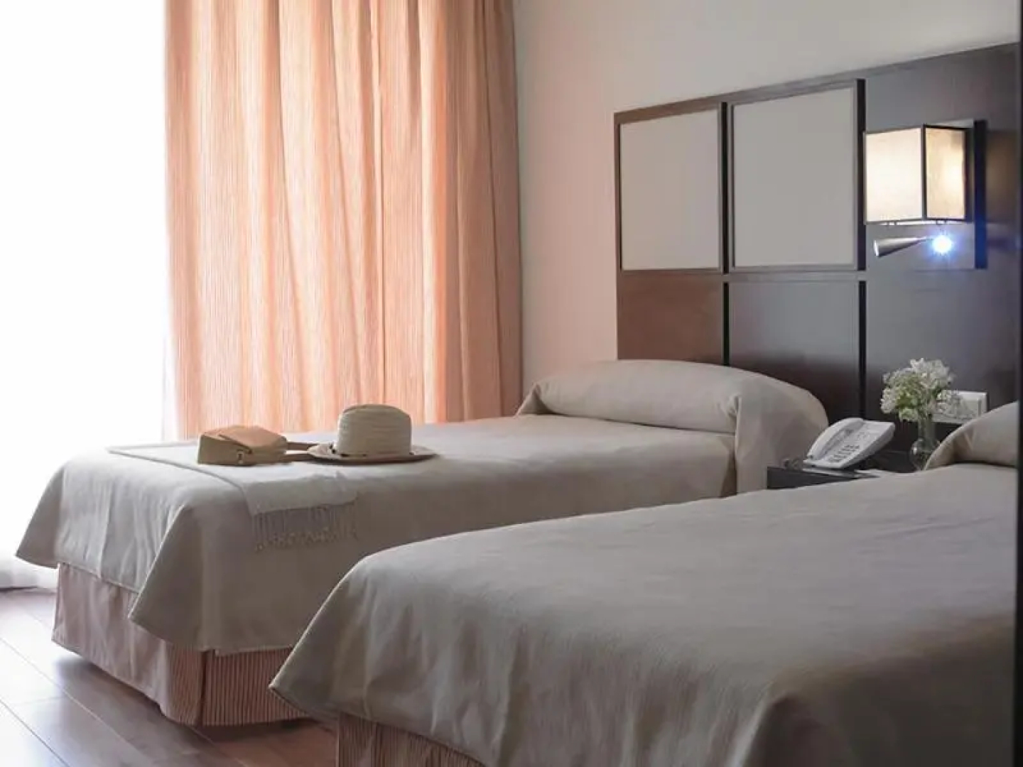 Hotel Isla de la Garena