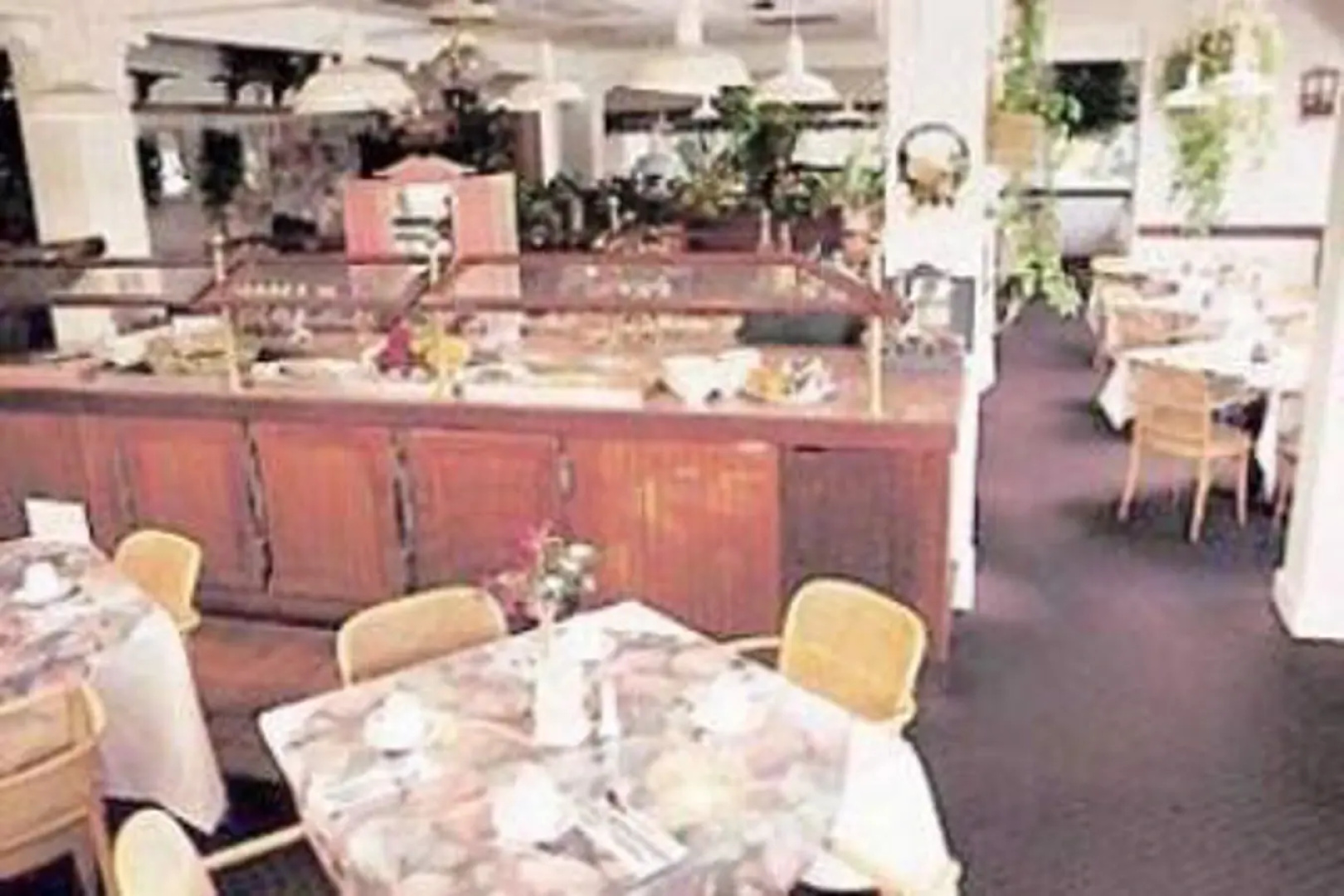 Katella Palms (Ex Ramada)