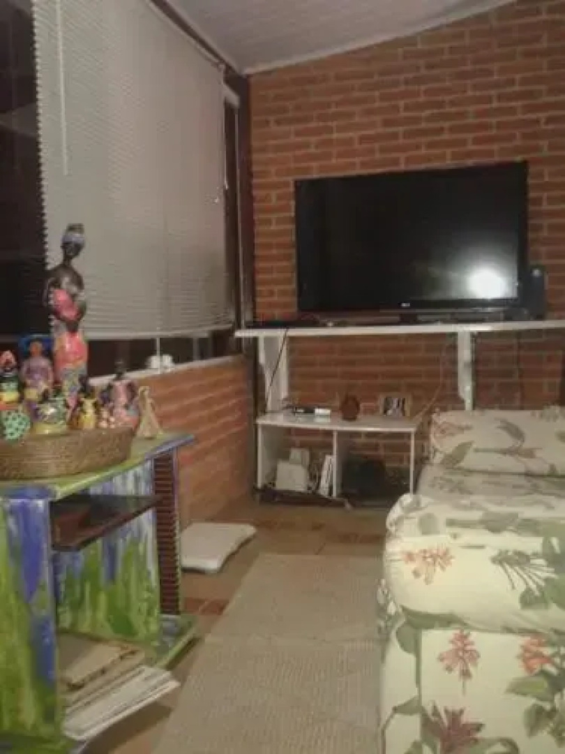 Casa da Roseli - Pitangueiras