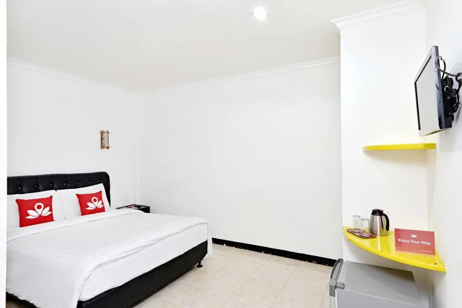 ZEN Rooms Cibogo Megamendung Puncak