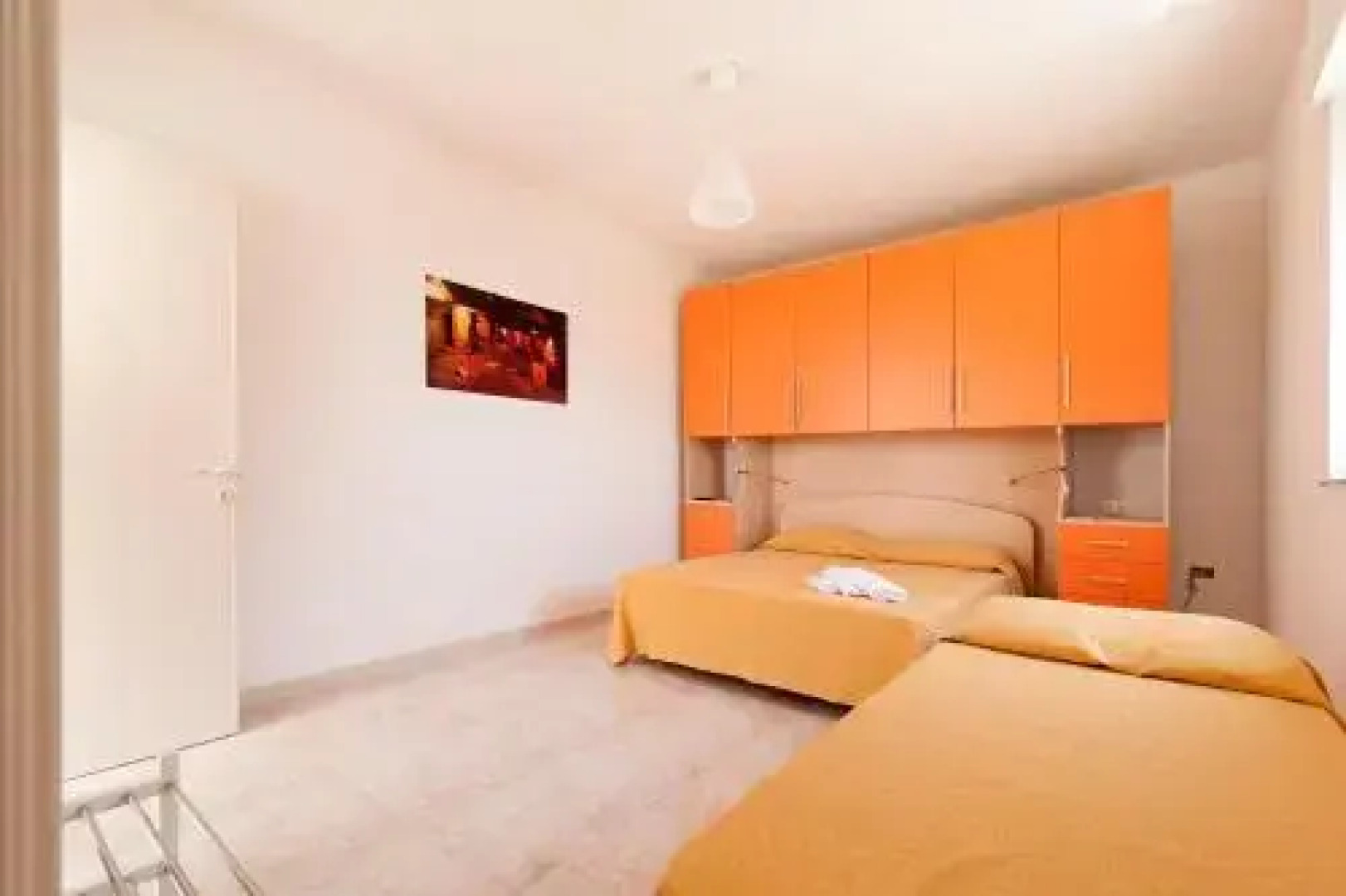 Orange Marini Studio