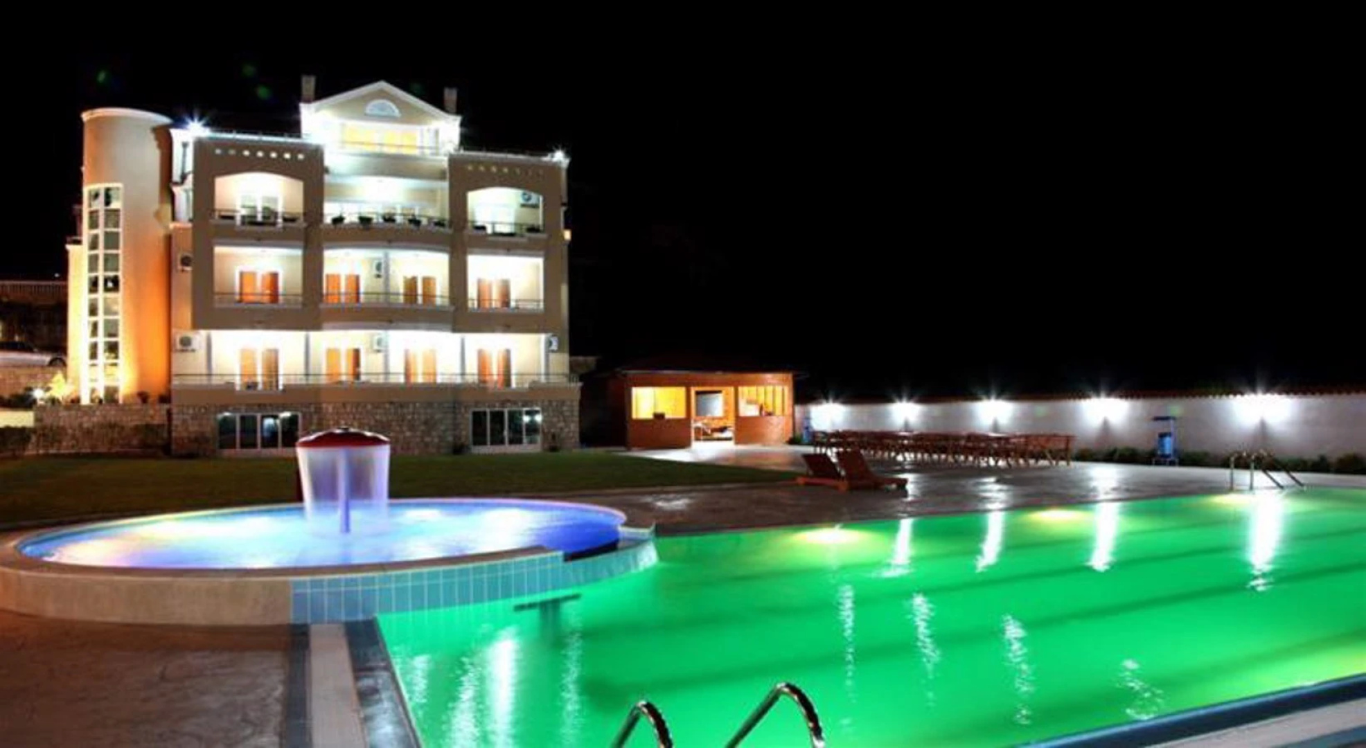 Hotel Llolla