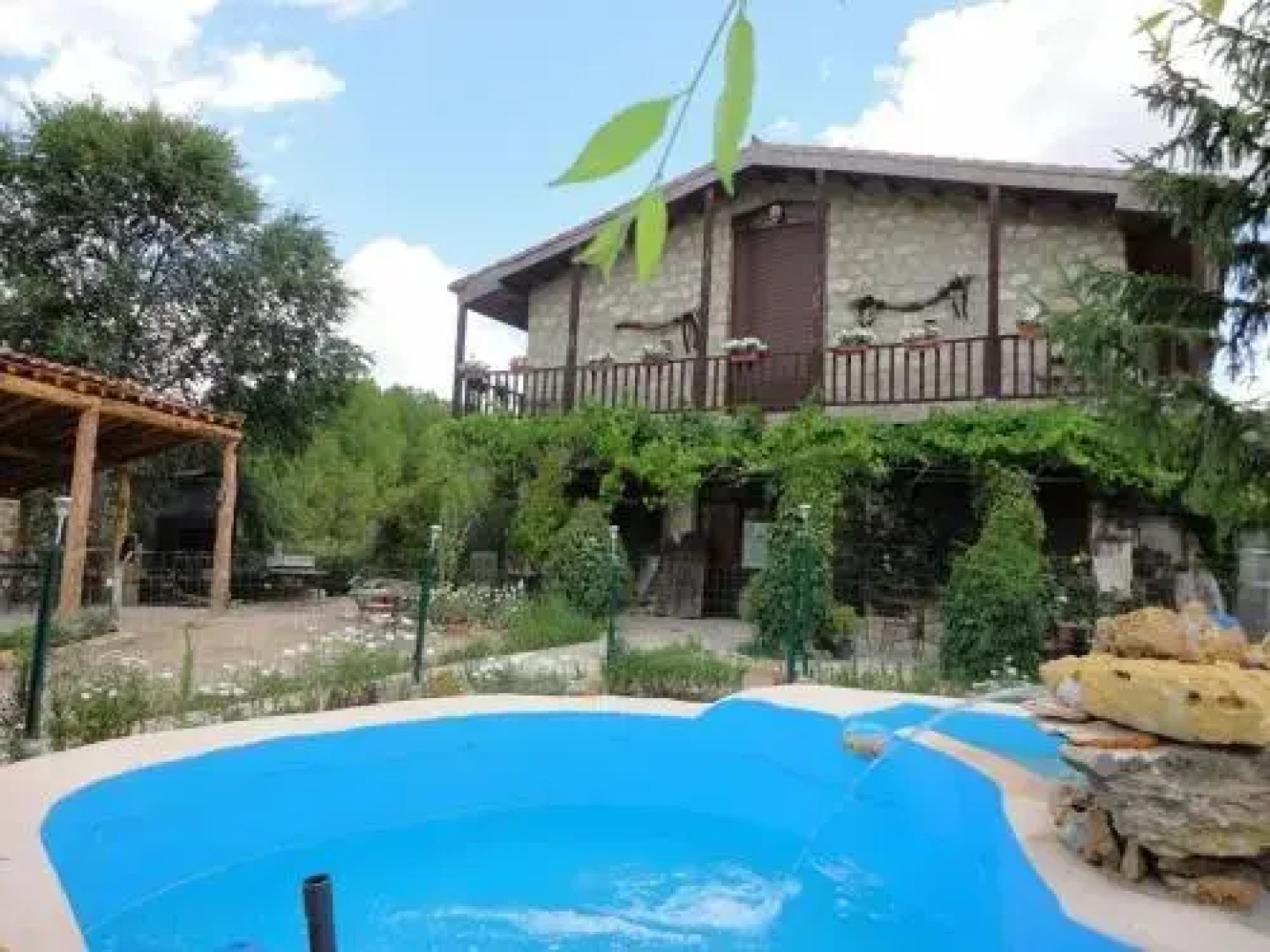 Hotel Rural Los Quiñones