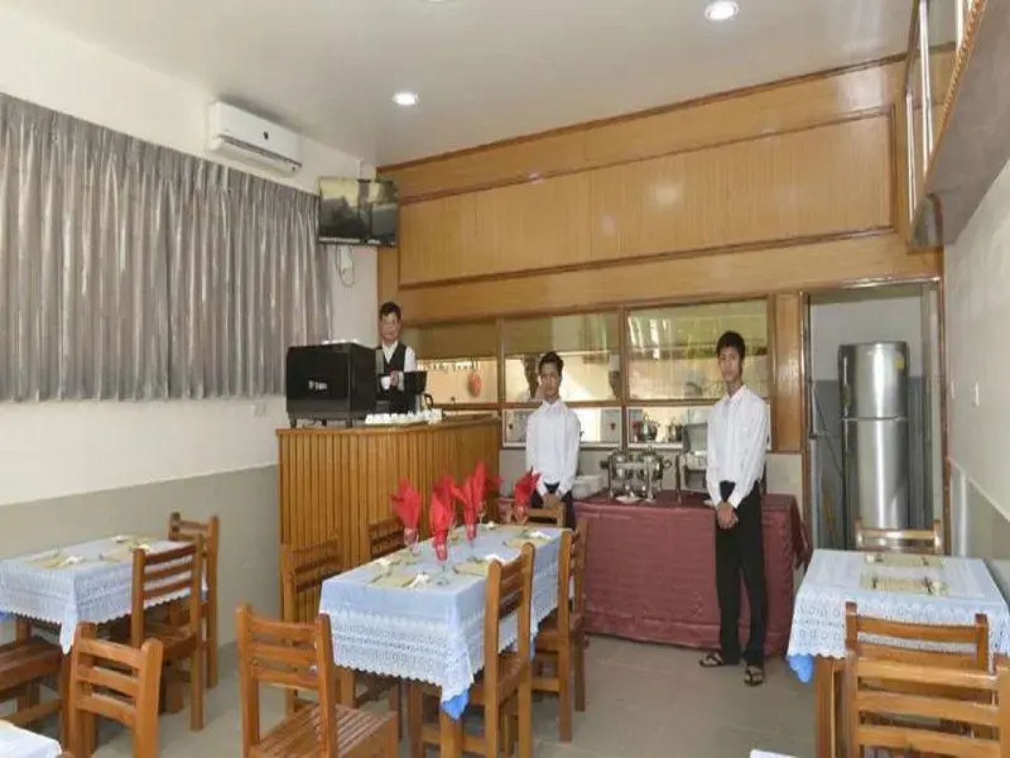Shwe Yi Mon Hotel