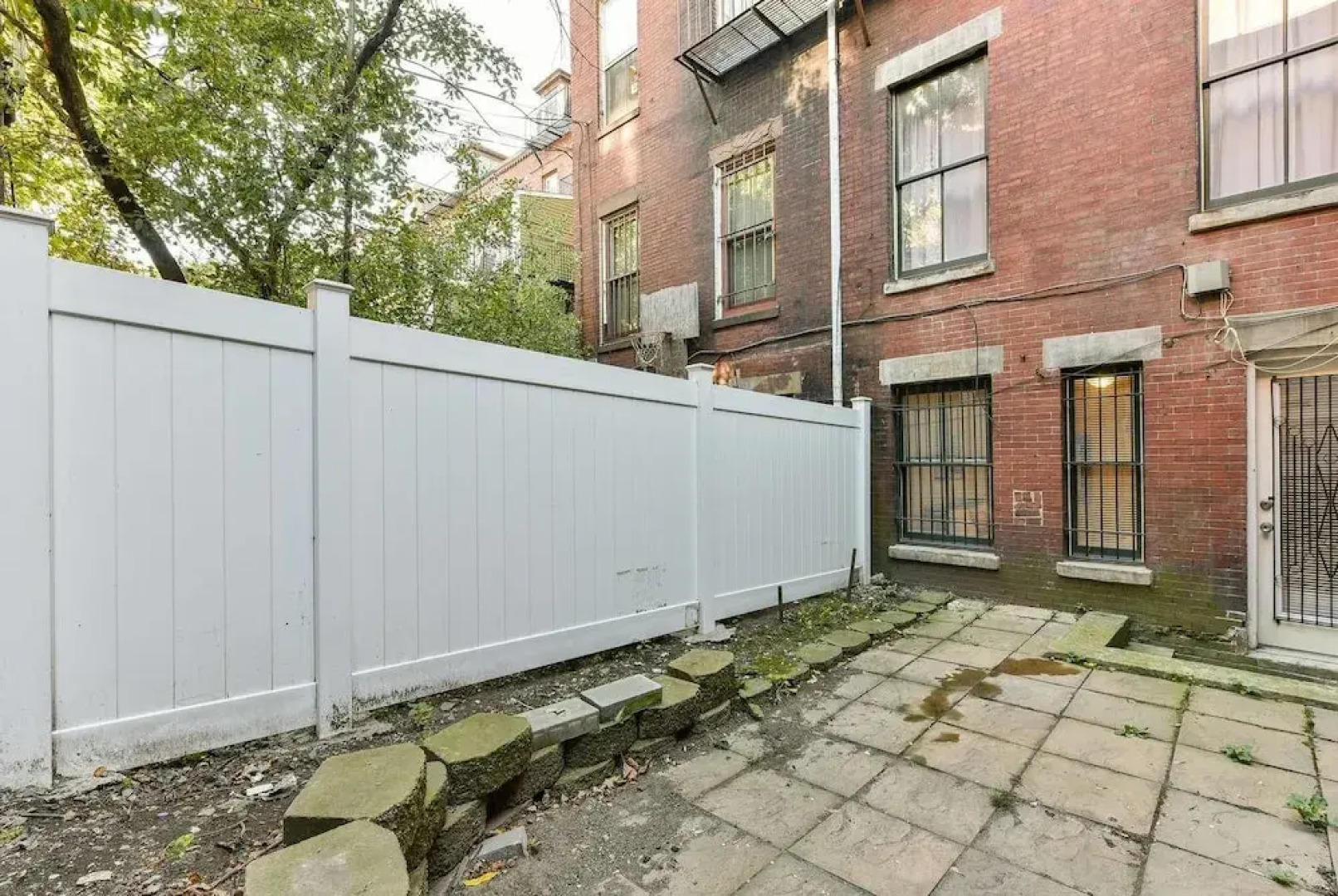 Massive 3 BR South End Apt by Domio