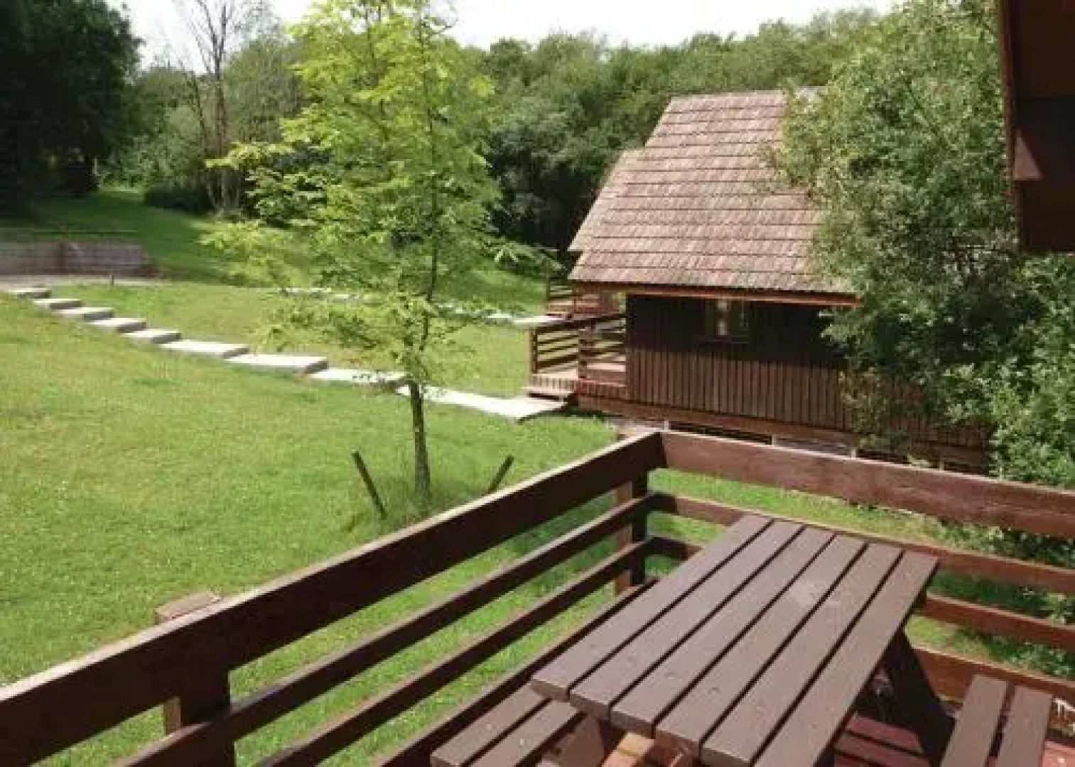 Eastcott Lodges