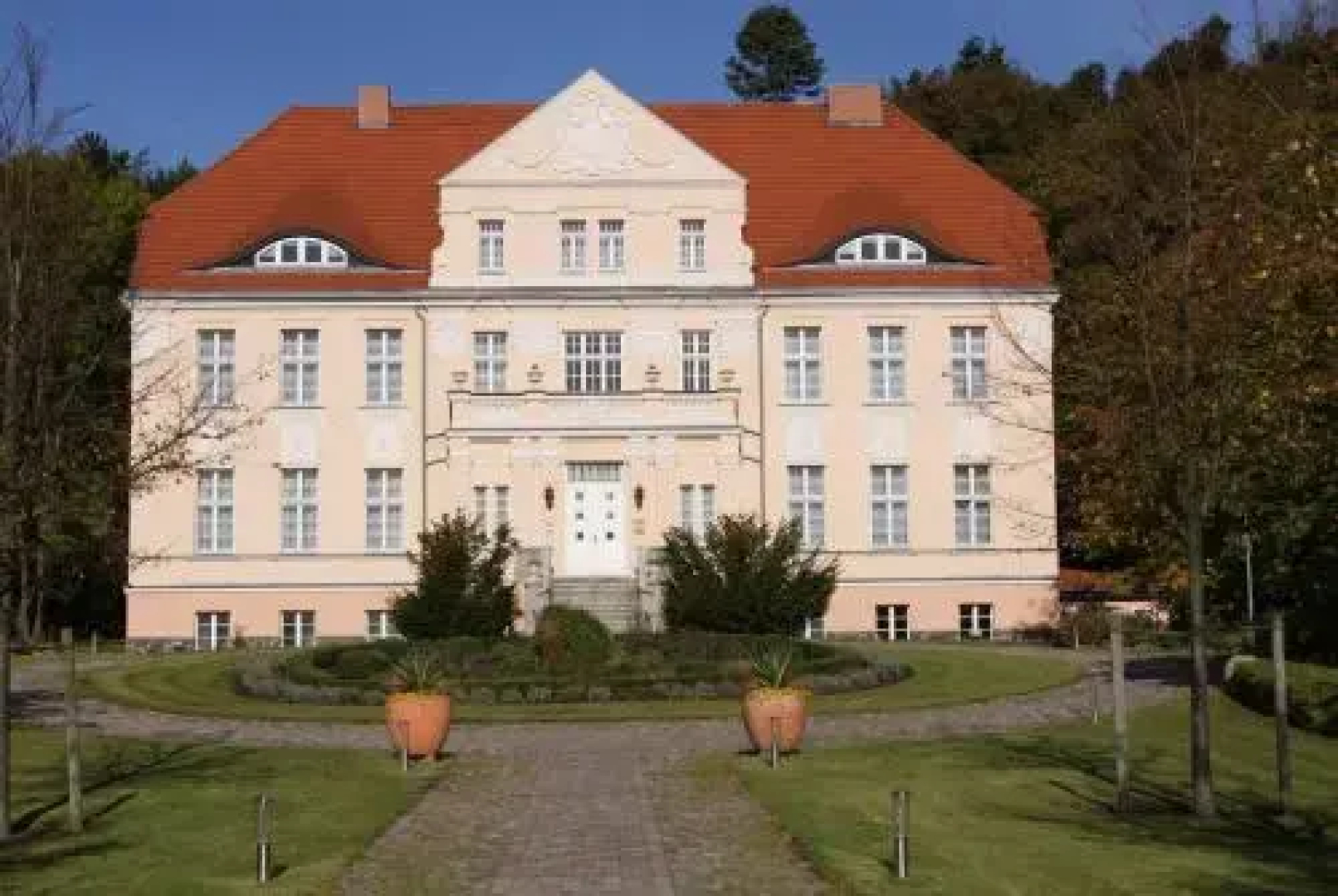 Neddesitz Rondell An Der Jasmar T
