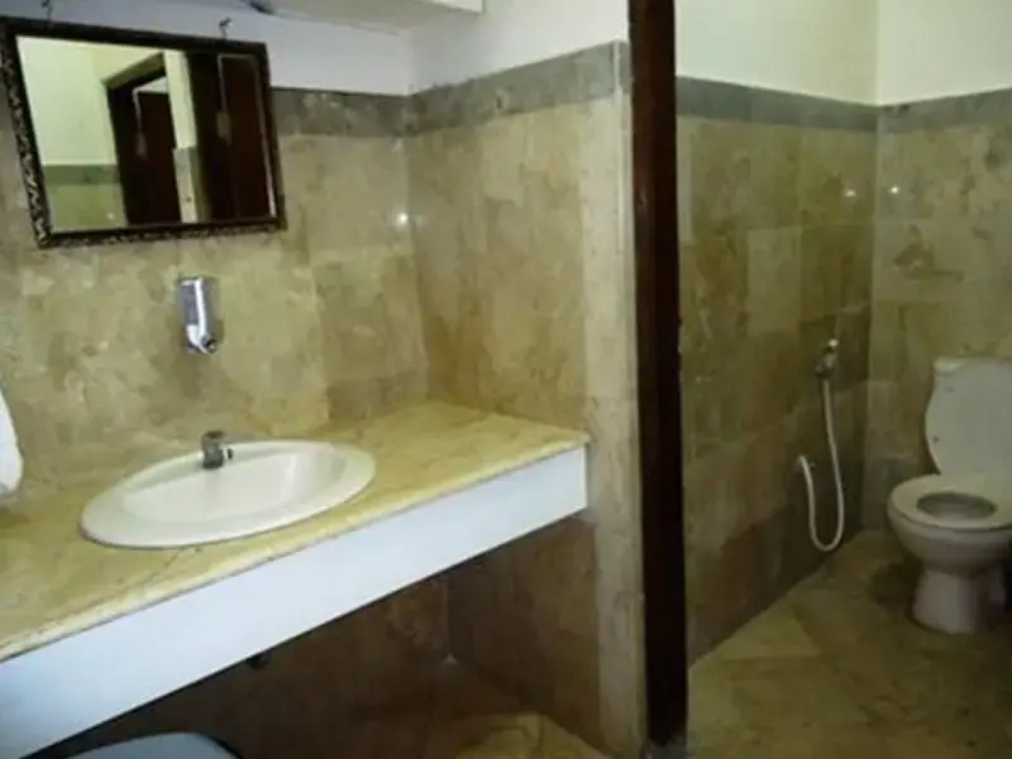 Kintamani Backpackers @ Lakeview