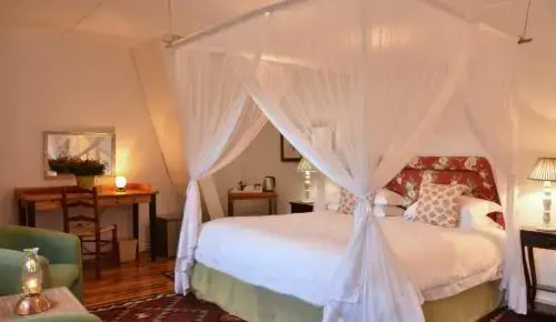 De Hoop Suites