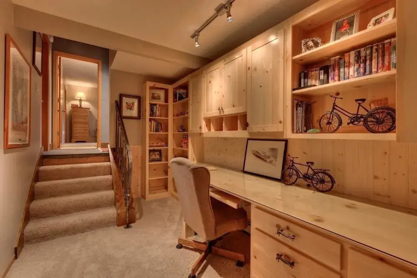 Artist's Haven at Dollar Point - 4 Br Home