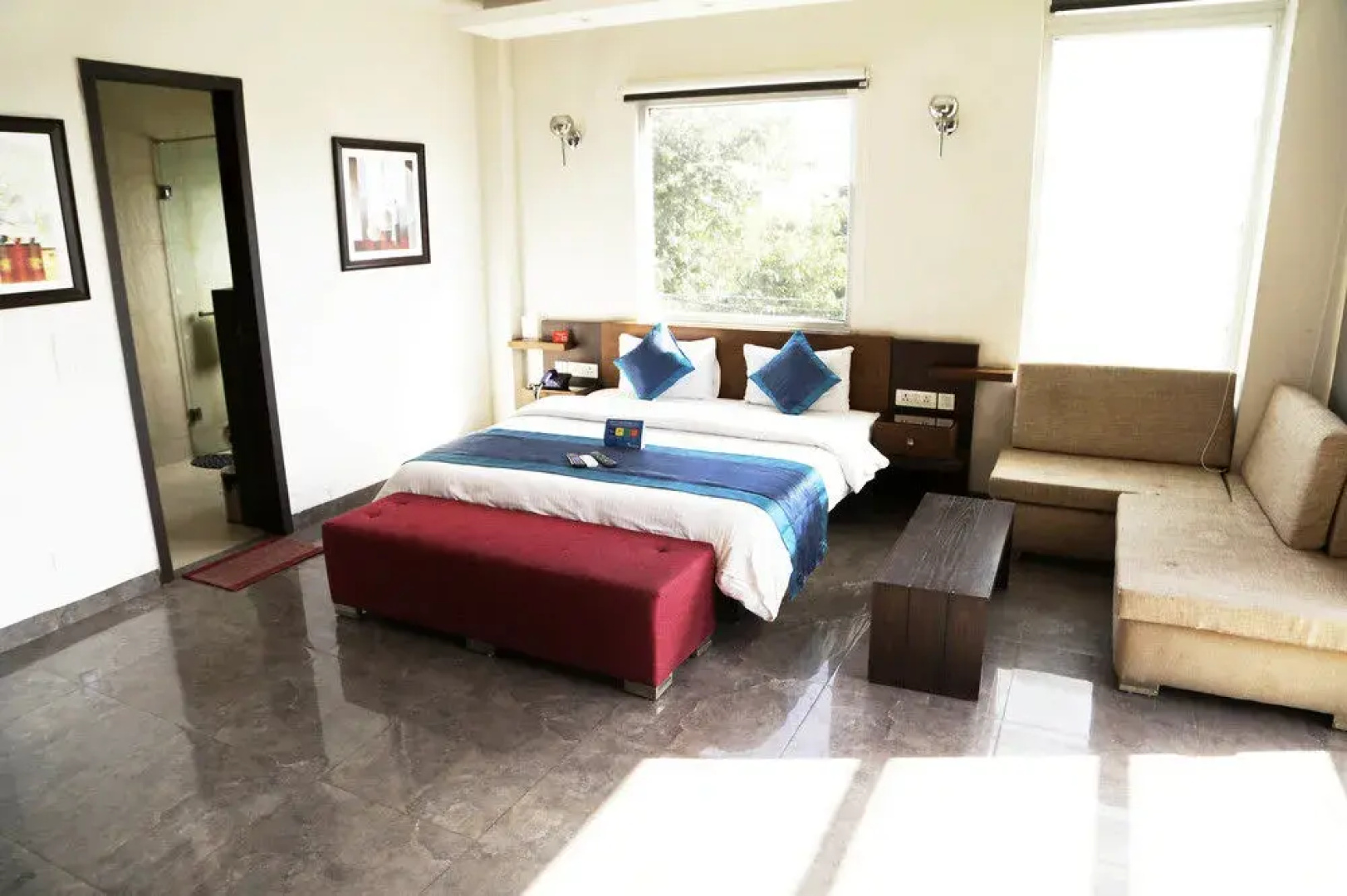 FabHotel Phase 4 Galleria