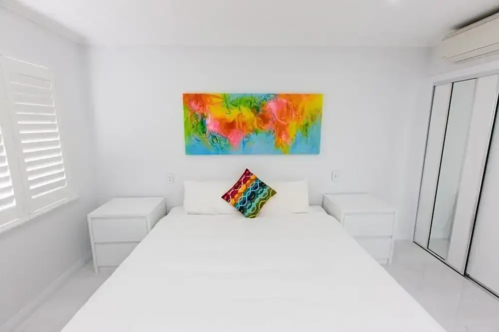 603 On The Beach - Luxury Apartment