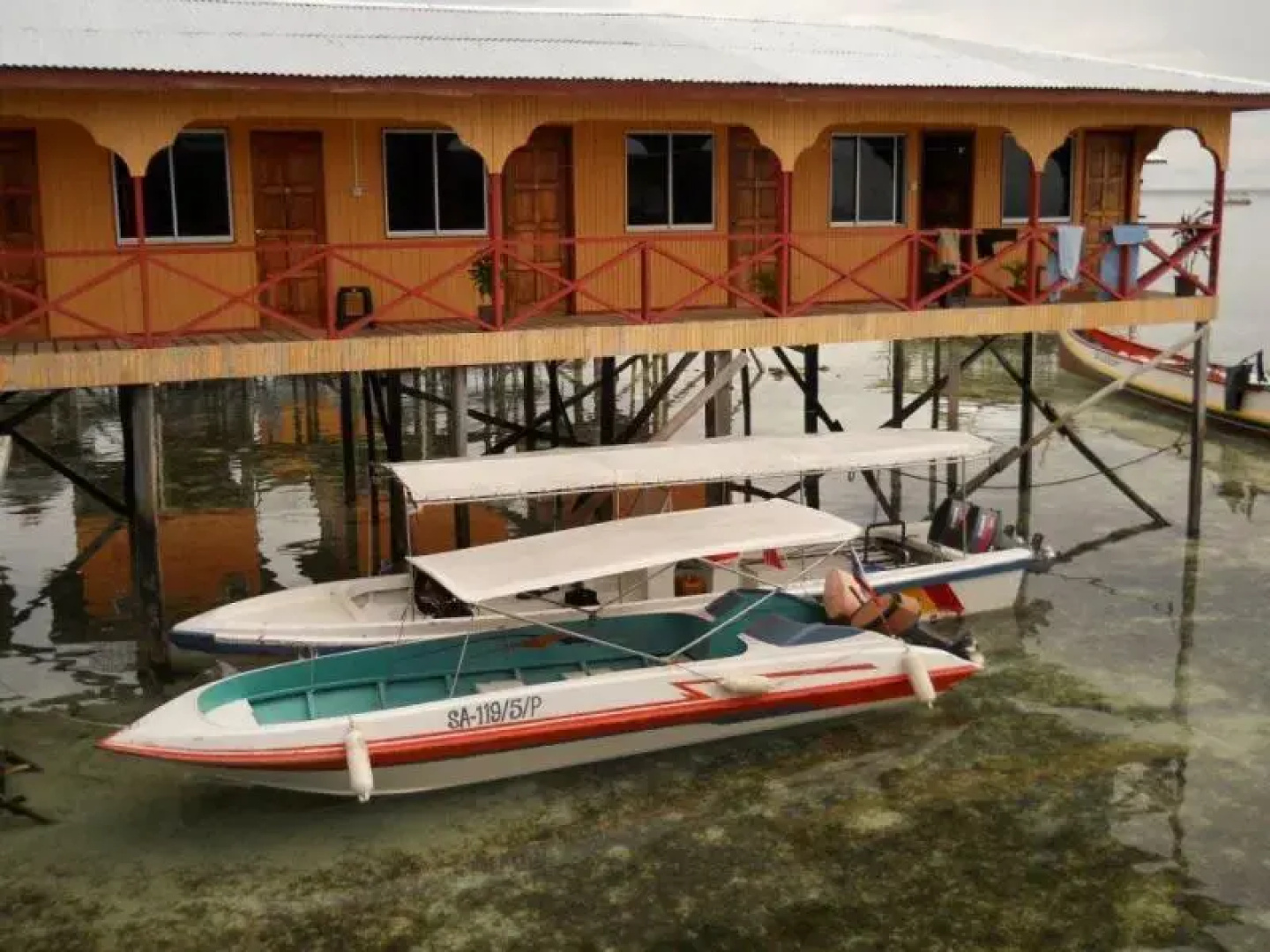 Arung Hayat Sipadan Adventures Lodge