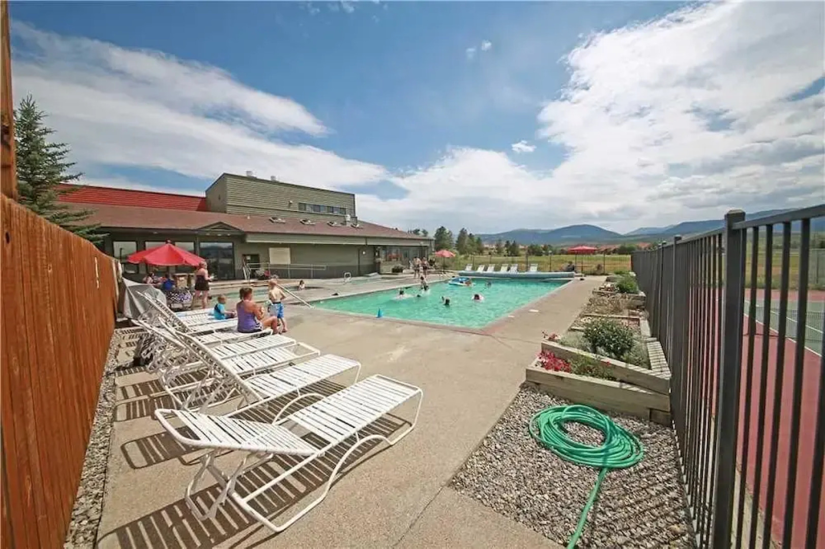 Meadow Ridge 08-01 - 2 Br Condo