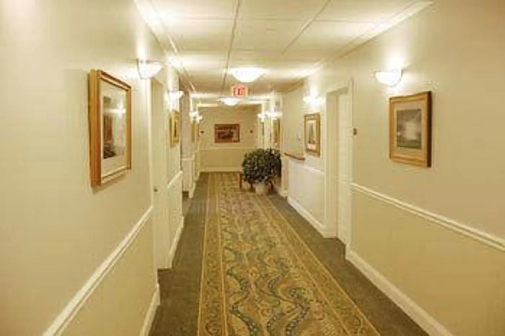 Marina Inn & Suites