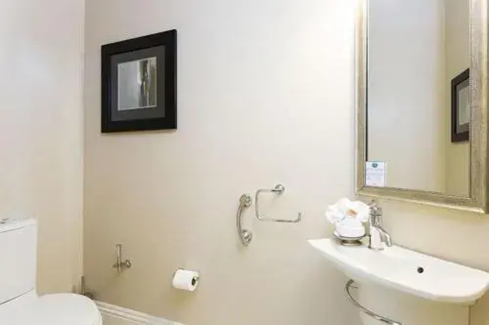 Modern Perfection in Reunion