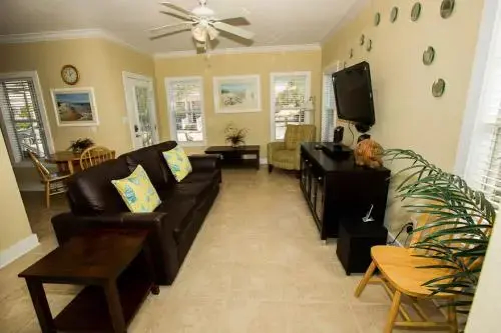 Sea La Vie 2CD - 1 Br Condo