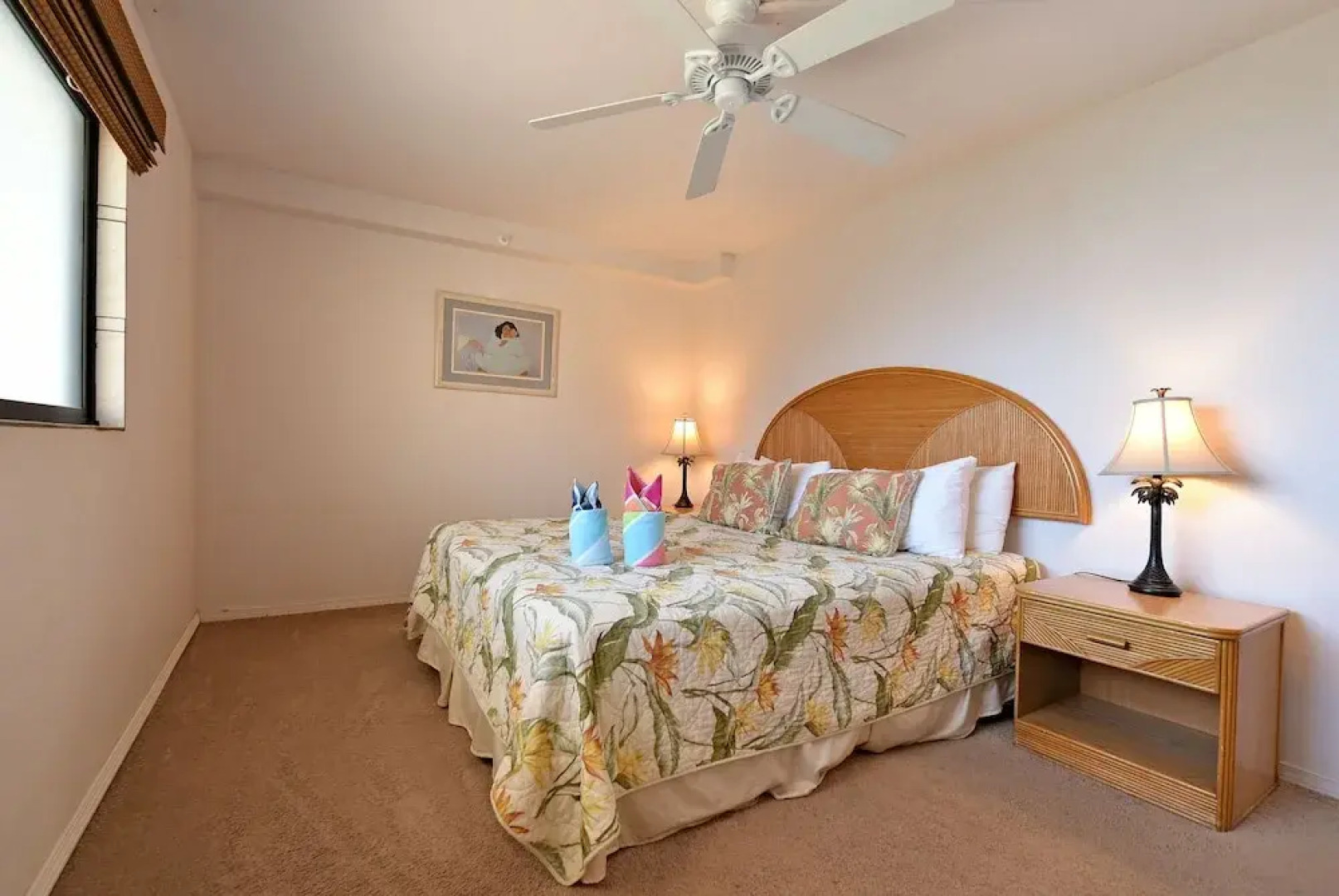 Valley Isle 902 by RedAwning