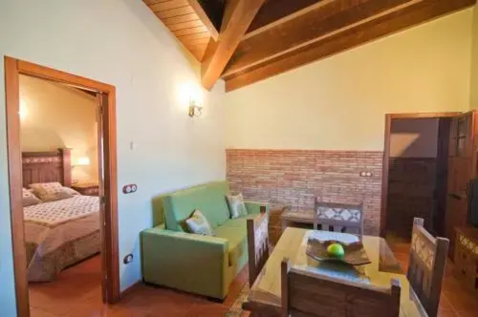 Apartamentos Turísticos Sanahuja