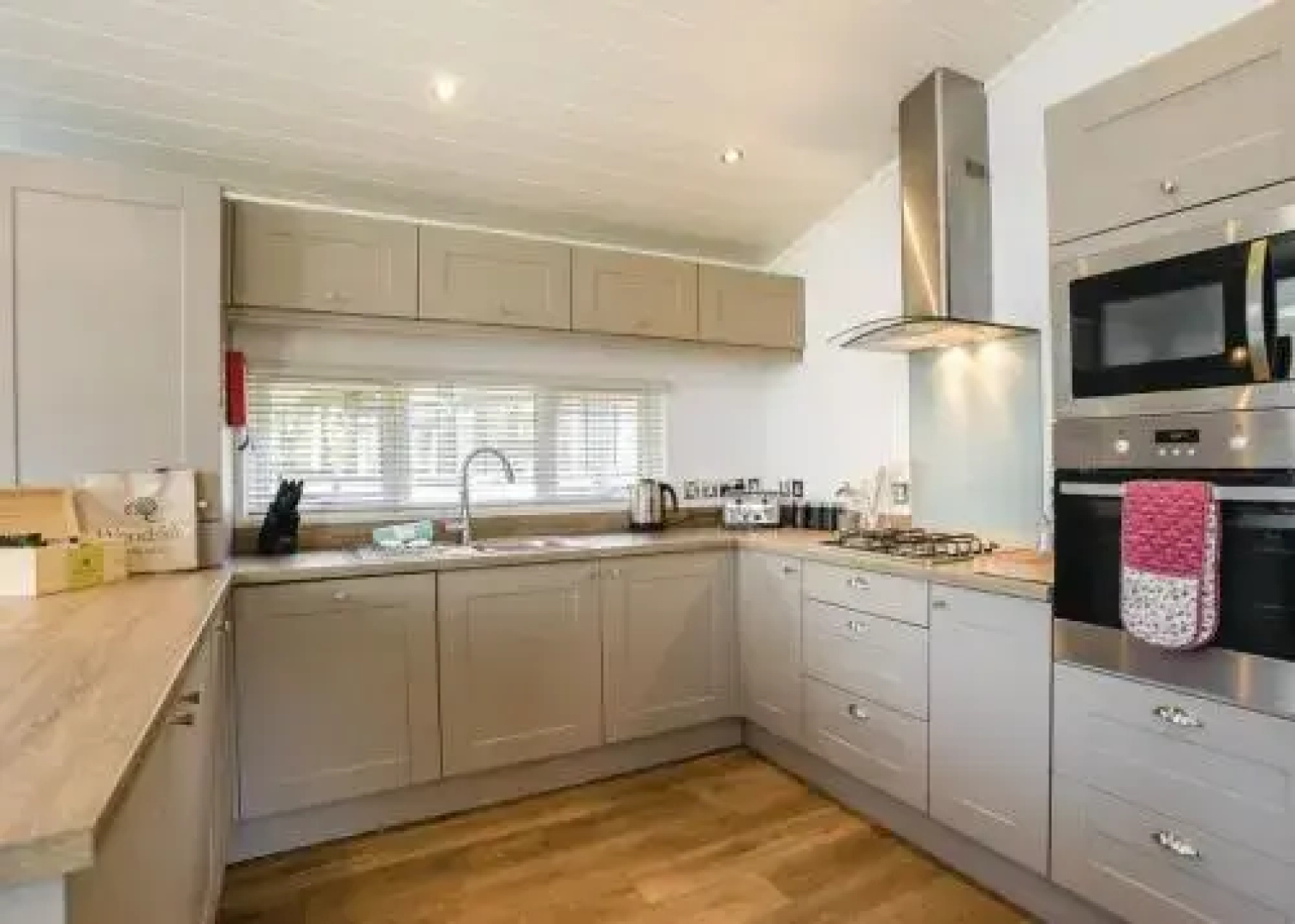 Woodside Lodge Retreats