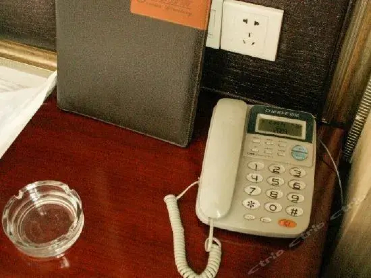 Kunlun Holiday Hotel