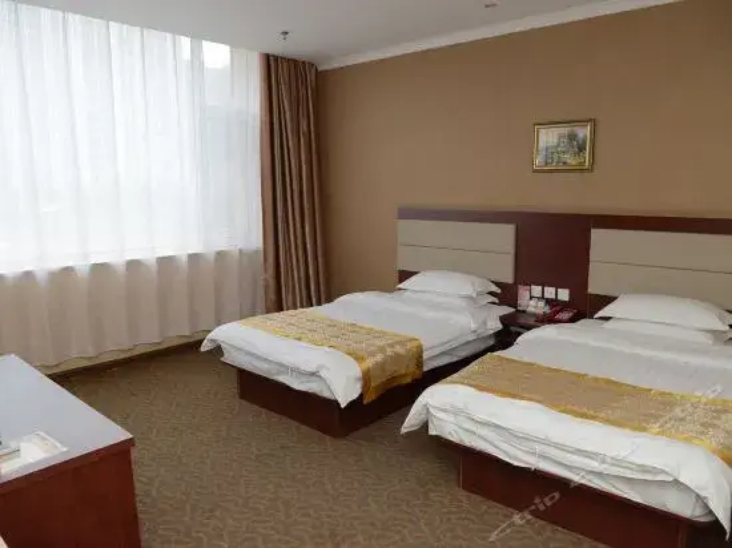 Xuefu Business Hotel