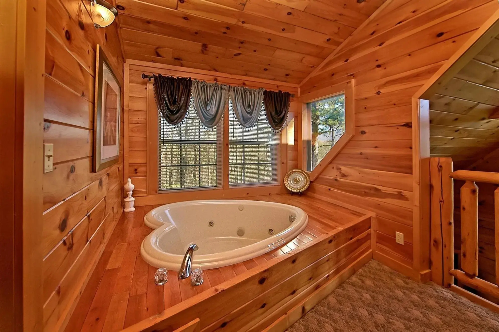 Mountain Splash 1 Br cabin by RedAwning