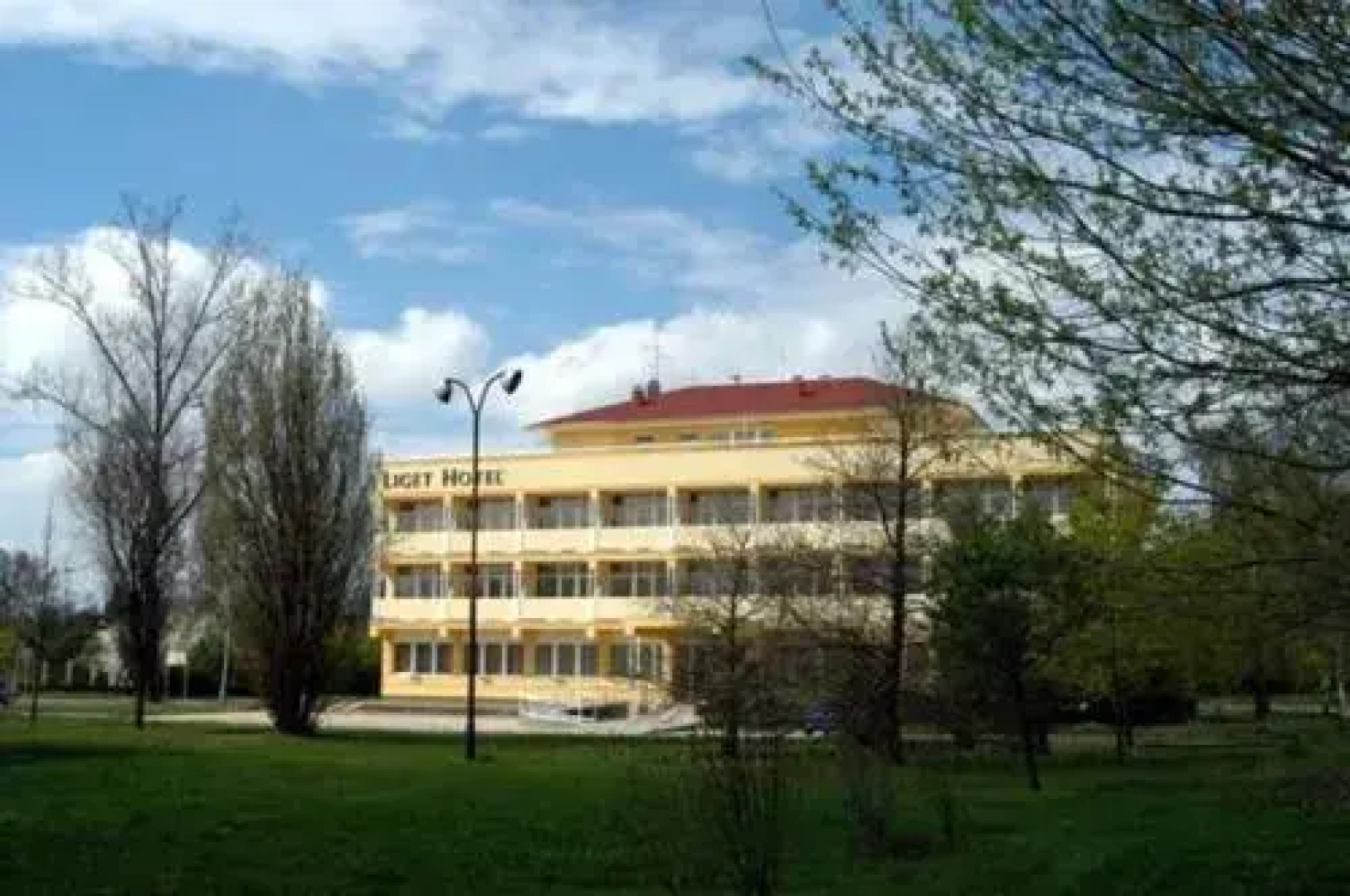 Liget Hotel