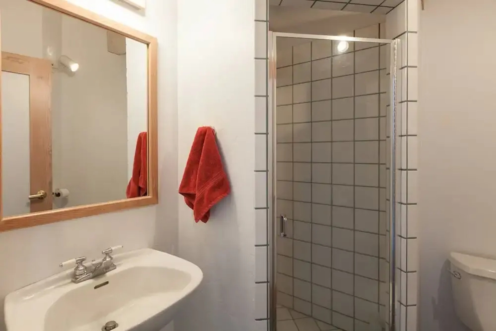 Riverdell Condo feature Floor Heating and Gas Grill by RedAwning