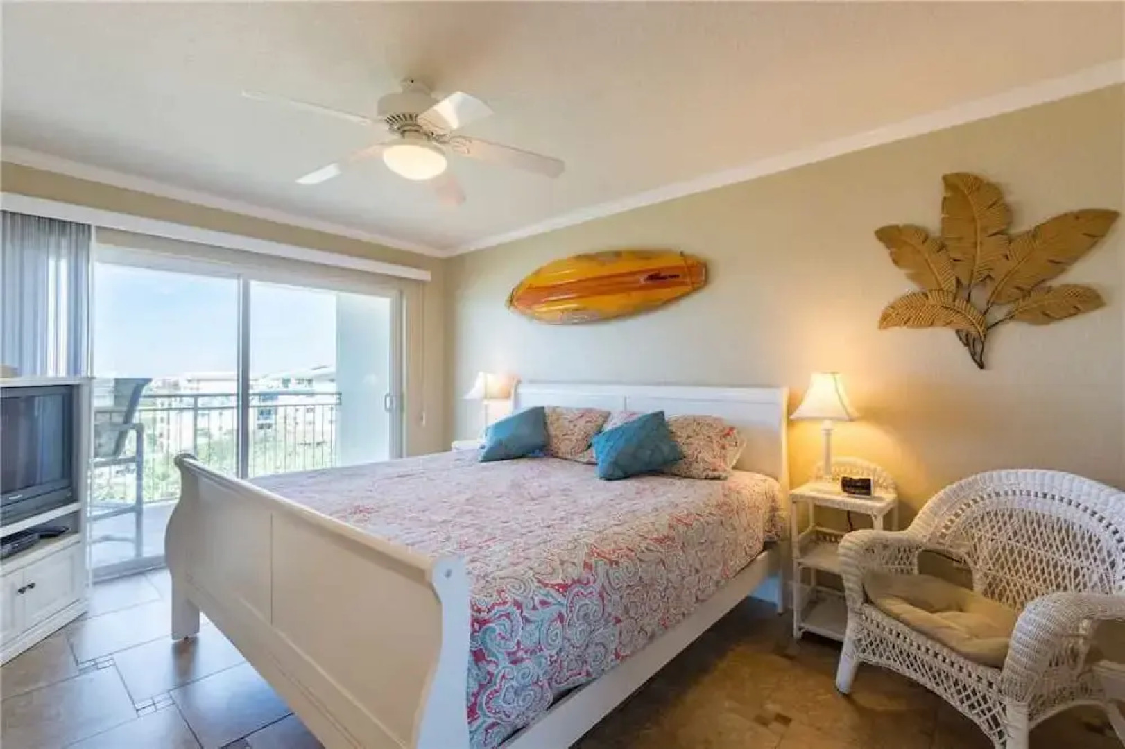 515 Madeira Norte Condo