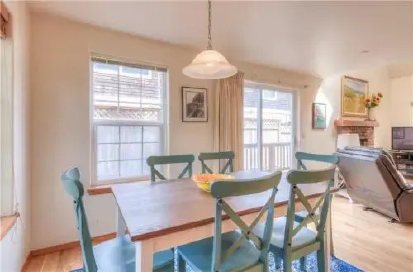 Ava's Sunny Delight - 3 Br Home