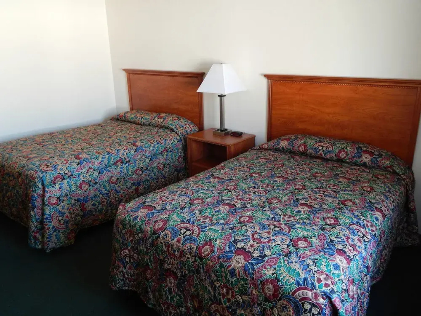 Carrington Inn & Suites